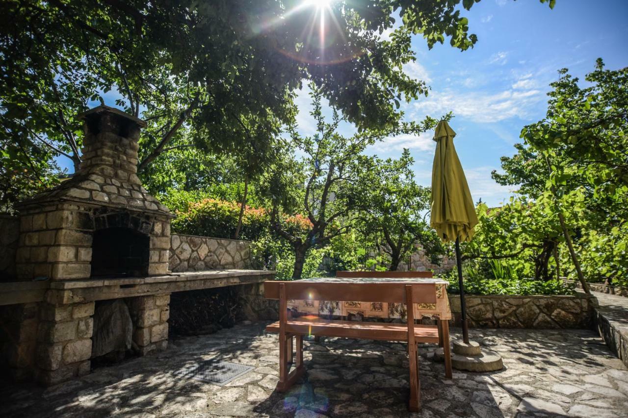 Apartmani Vitkovic II Црес Екстер'єр фото
