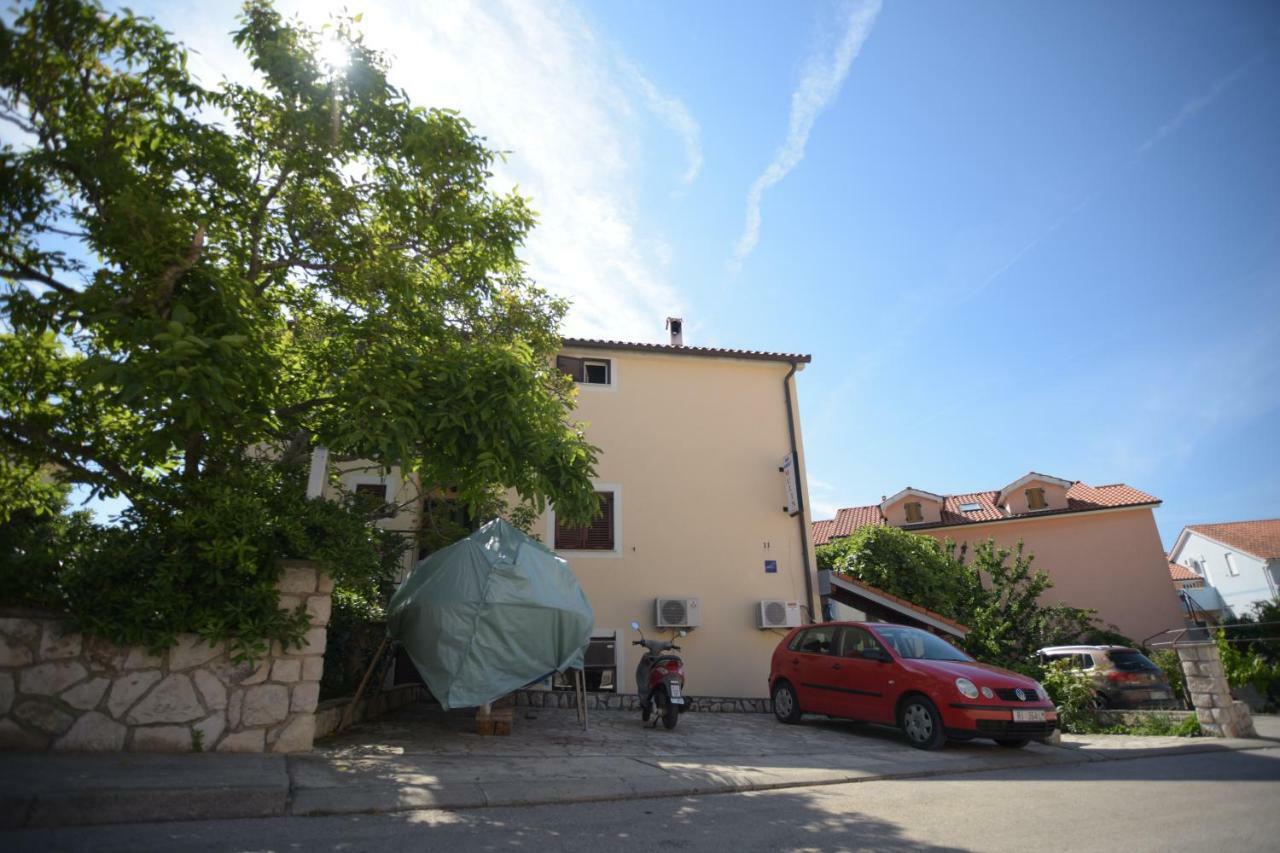 Apartmani Vitkovic II Црес Екстер'єр фото