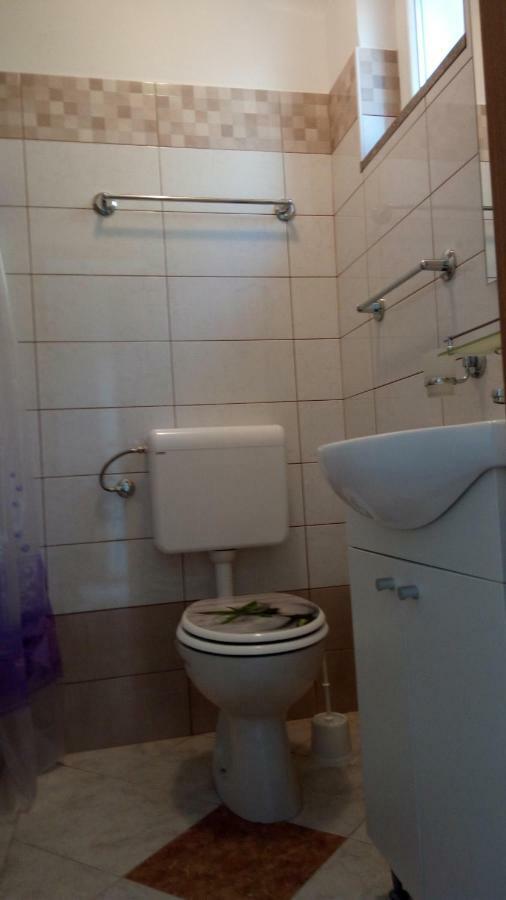 Apartmani Vitkovic II Црес Екстер'єр фото